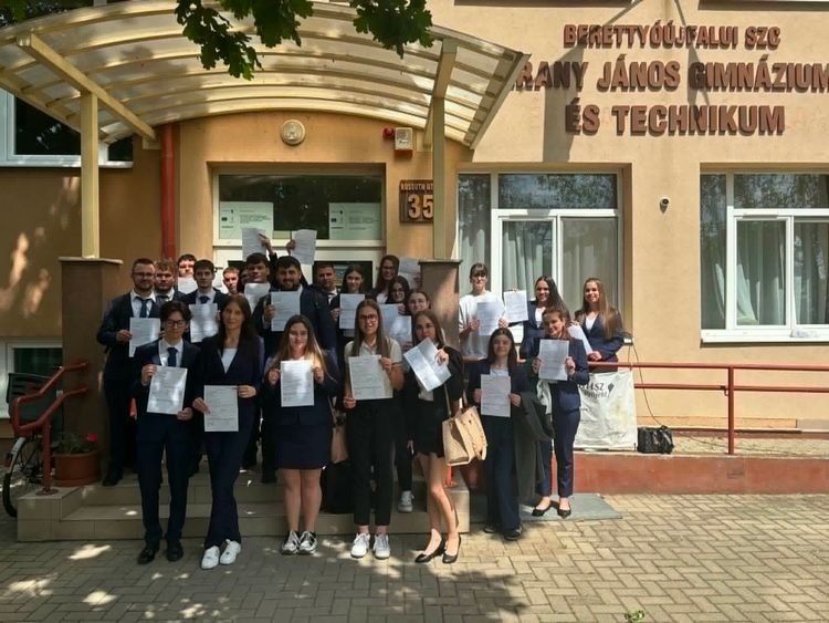 Végzős technikumi tanulóink szakmai vizsgái