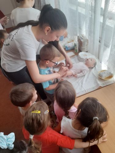Karitatív szolgálat az Eszterlánc Óvodában